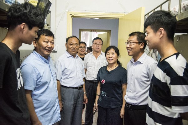 DSC_1642.jpg DSC_1642.jpg